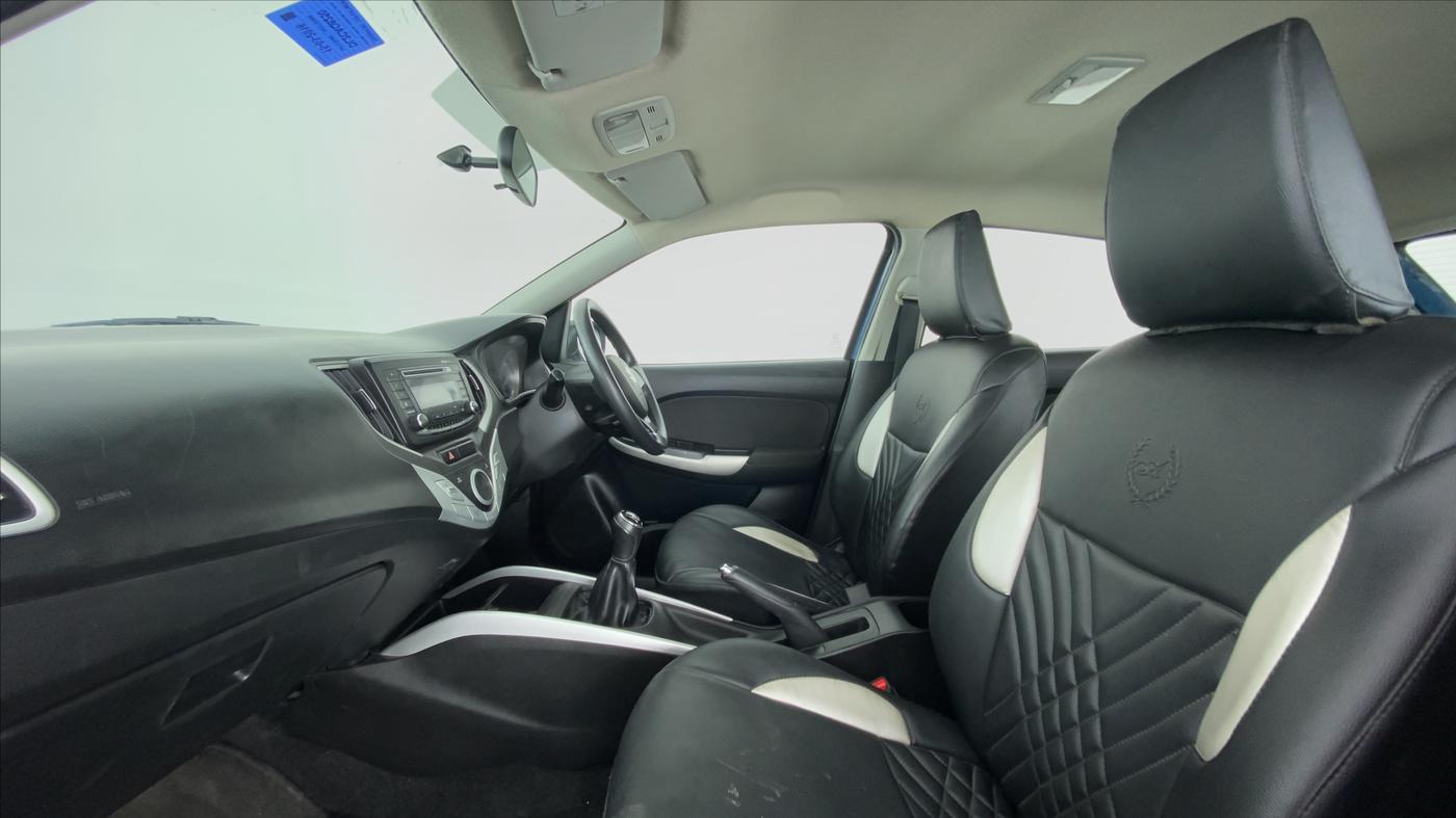 2016 Maruti Baleno DELTA PETROL 1.2, Petrol, Manual, 41,373 km, Right Side Front Door Cabin