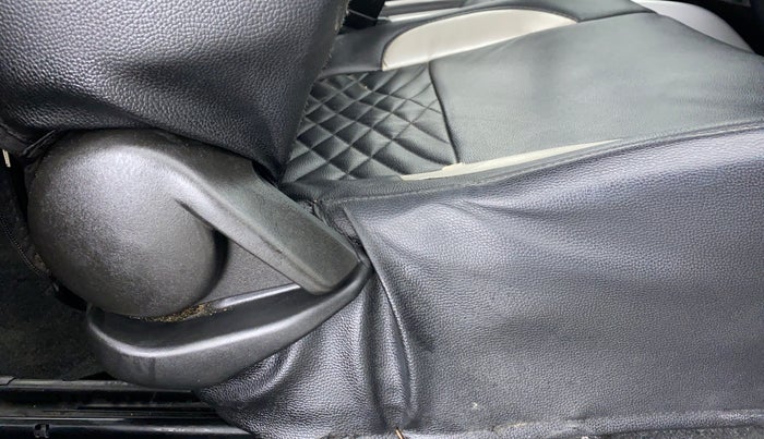2016 Maruti Baleno DELTA PETROL 1.2, Petrol, Manual, 41,373 km, Driver Side Adjustment Panel