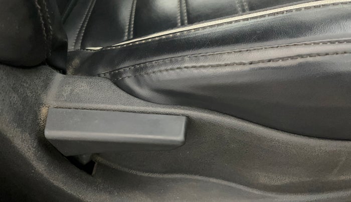 2018 Tata Tiago XE PETROL, Petrol, Manual, 56,825 km, Driver Side Adjustment Panel