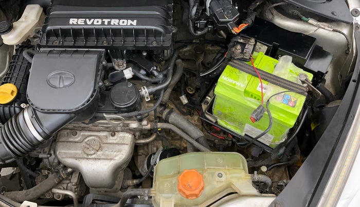2018 Tata Tiago XE PETROL, Petrol, Manual, 56,825 km, Engine View - Left