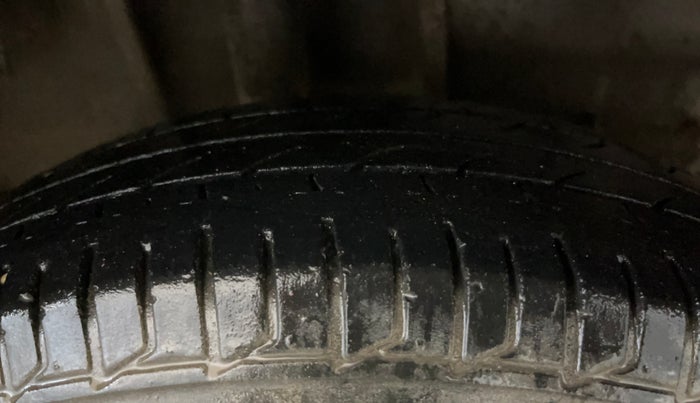 2018 Tata Tiago XE PETROL, Petrol, Manual, 56,825 km, Right Rear Tyre Tread