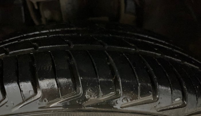 2018 Tata Tiago XE PETROL, Petrol, Manual, 56,825 km, Left Front Tyre Tread