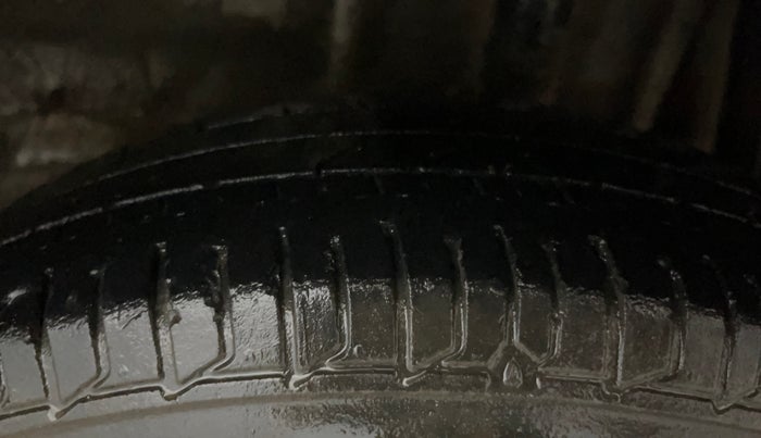 2018 Tata Tiago XE PETROL, Petrol, Manual, 56,825 km, Left Rear Tyre Tread