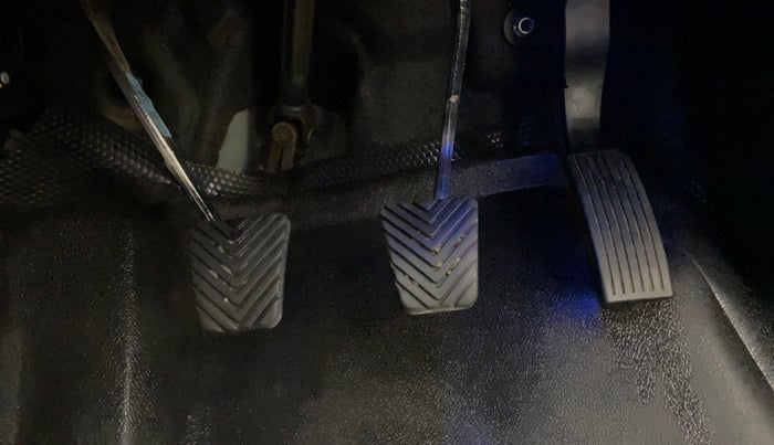 2021 Hyundai NEW I20 ASTA (O) 1.5 CRDI MT, Diesel, Manual, 89,972 km, Pedals