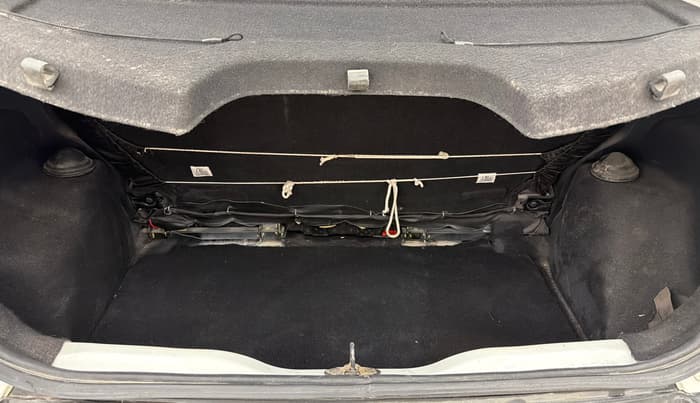 2022 Tata PUNCH PURE MT, Petrol, Manual, 18,448 km, Boot Inside