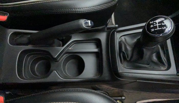 2019 Maruti Vitara Brezza ZDI PLUS, Diesel, Manual, 20,269 km, Gear Lever