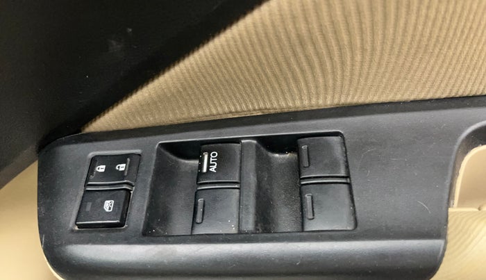 2014 Honda City 1.5L I-VTEC SV, Petrol, Manual, 61,823 km, Driver Side Door Panels Control