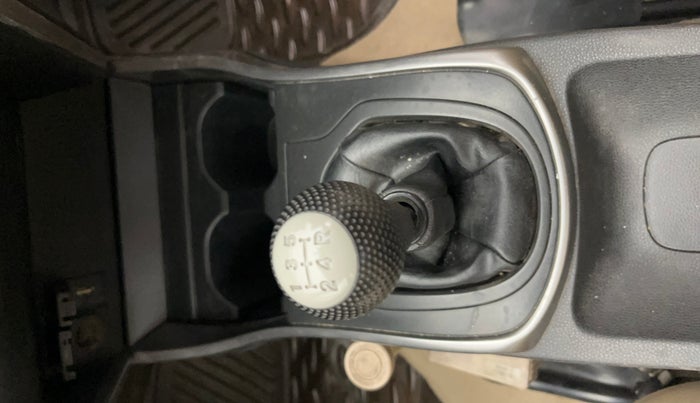 2014 Honda City 1.5L I-VTEC SV, Petrol, Manual, 61,823 km, Gear Lever