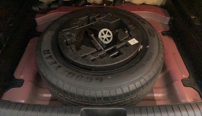 2019 Hyundai Creta SX 1.6 PETROL, Petrol, Manual, 60,378 km, Spare Tyre