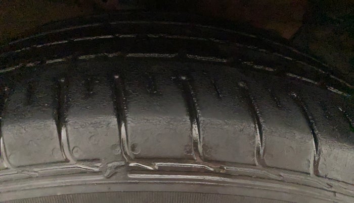 2019 Hyundai Creta SX 1.6 PETROL, Petrol, Manual, 60,378 km, Right Front Tyre Tread
