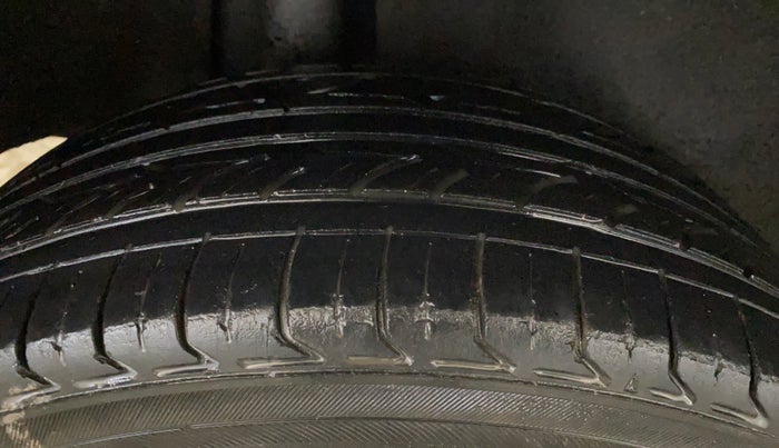 2021 Toyota Glanza G, Petrol, Manual, 28,310 km, Right Rear Tyre Tread