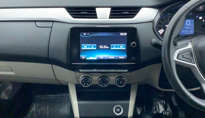2019 Renault TRIBER 1.0 RXZ, Petrol, Manual, 11,111 km, Air Conditioner