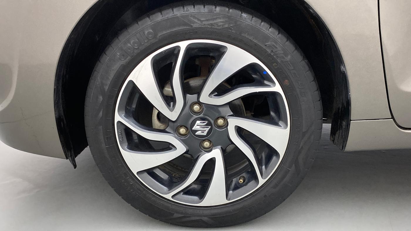2020 Maruti Baleno ZETA CVT PETROL 1.2, Petrol, Automatic, 59,440 km, Left Front Wheel