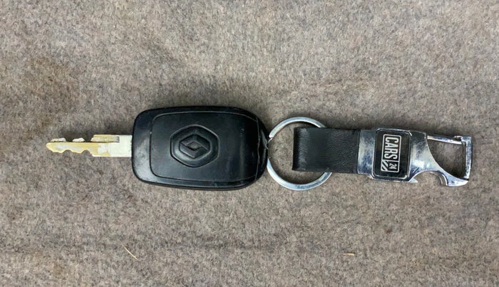 2016 Renault Kwid RXL, Petrol, Manual, 52,582 km, Key Close Up
