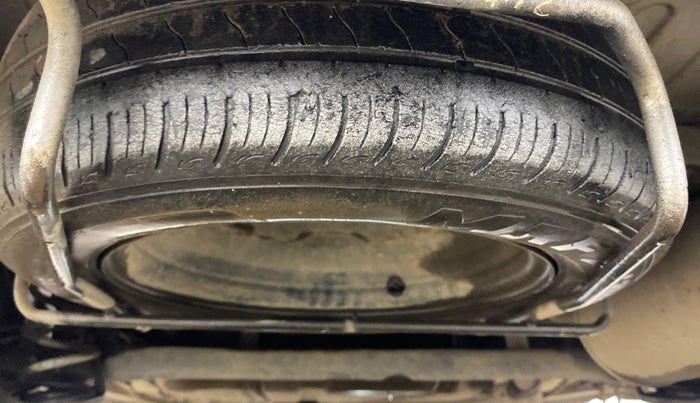 2014 Maruti Ertiga VXI CNG, CNG, Manual, 92,300 km, Spare Tyre