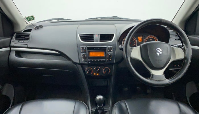 2017 Maruti Swift VXI, Petrol, Manual, 1,16,084 km, Dashboard