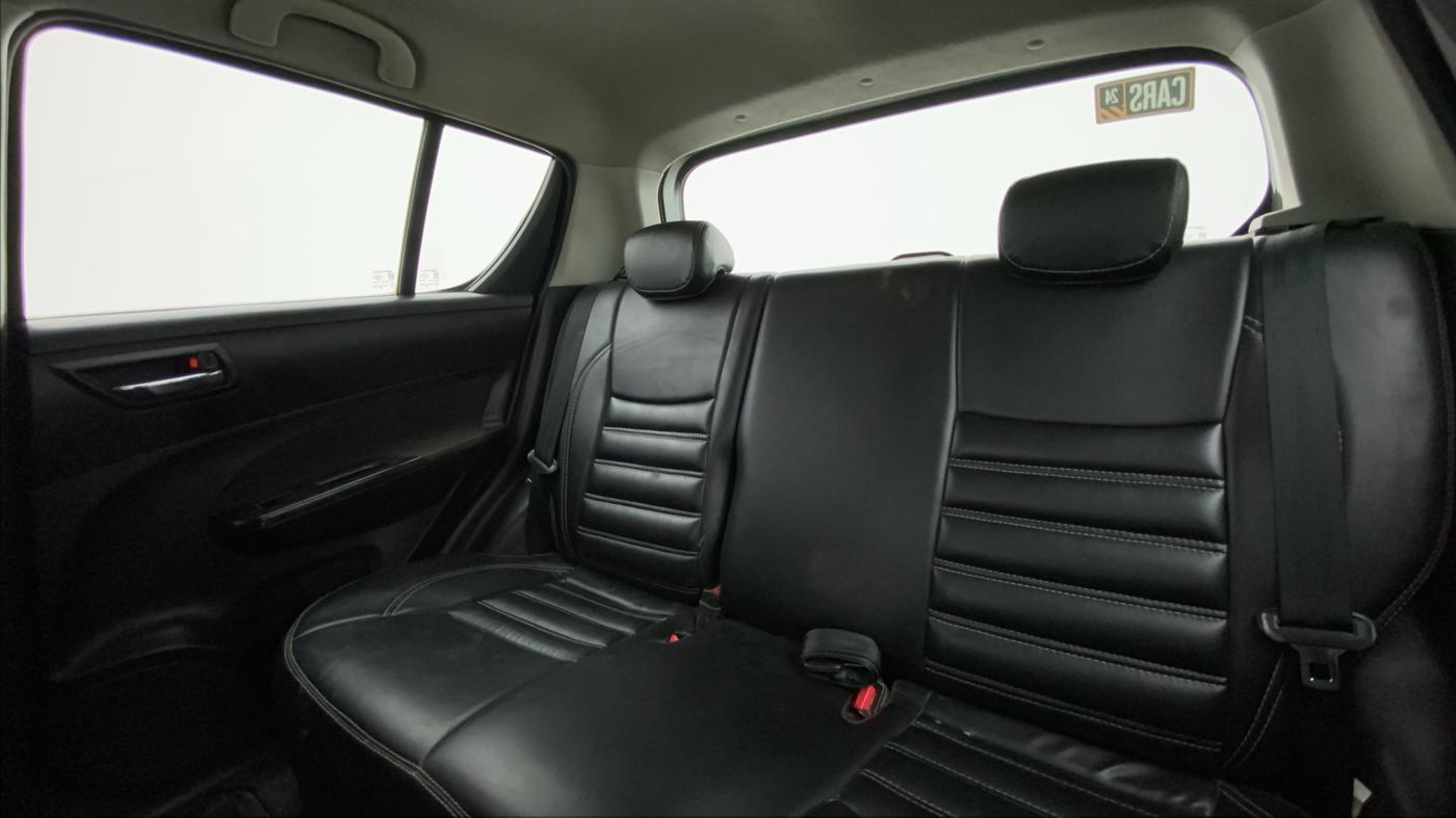 2017 Maruti Swift VXI, Petrol, Manual, 1,16,084 km, Right Side Rear Door Cabin