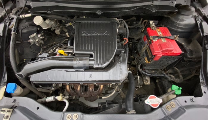 2017 Maruti Swift VXI, Petrol, Manual, 1,16,084 km, Open Bonet