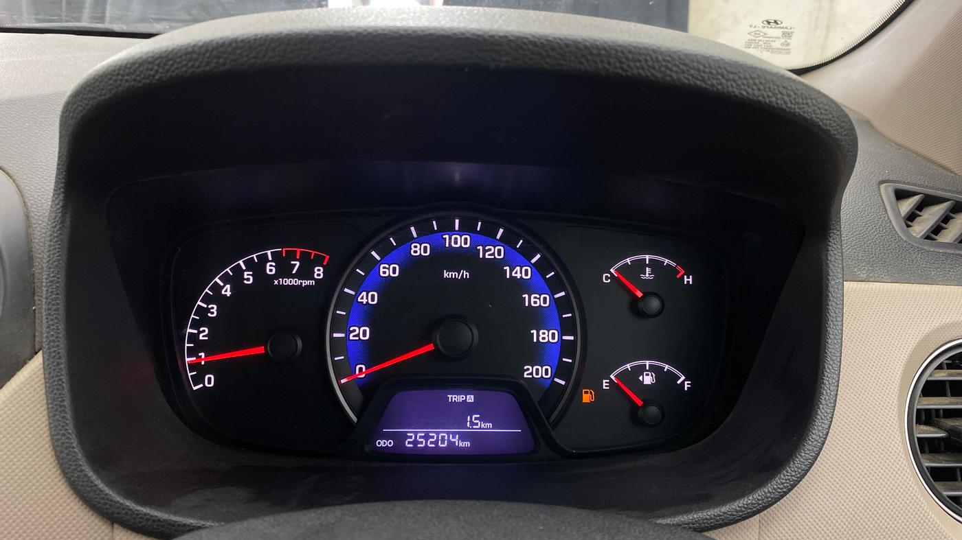 2015 Hyundai Xcent S 1.2, Petrol, Manual, 25,203 km, Odometer Image