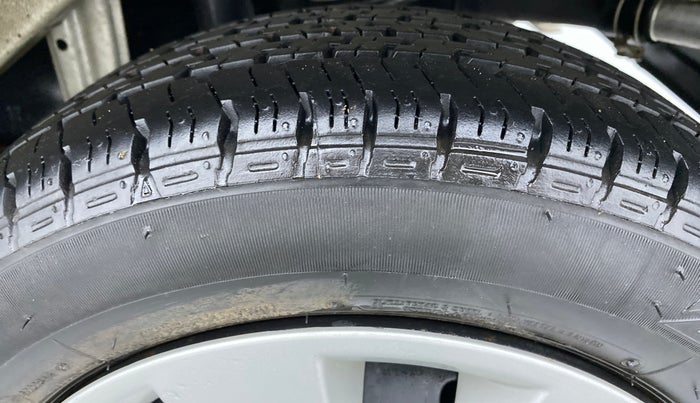 2017 Maruti Alto K10 VXI (O) AMT, Petrol, Automatic, 2,780 km, Left Rear Tyre Tread