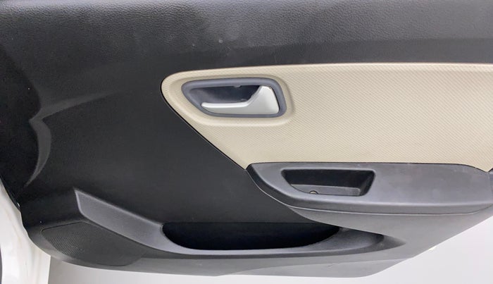 2020 Maruti Alto LXI, Petrol, Manual, 65,088 km, Driver Side Door Panels Control