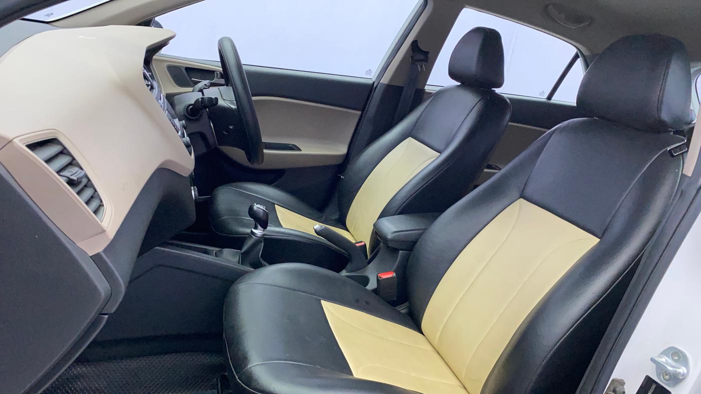 2015 Hyundai Elite i20 ASTA 1.2, Petrol, Manual, 25,827 km, Right Side Front Door Cabin