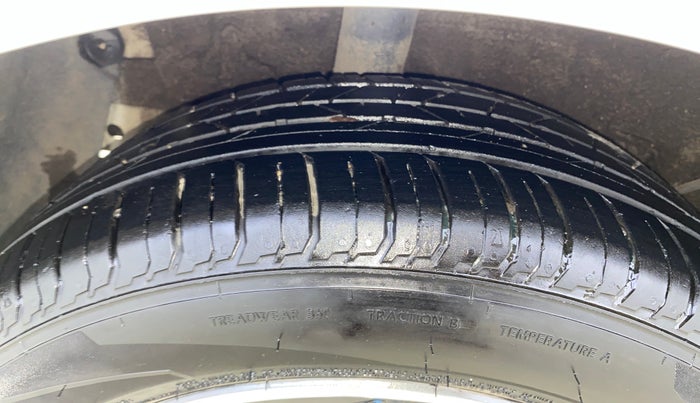 2023 Hyundai NEW I20 ASTA (O) 1.2 MT, Petrol, Manual, 6,991 km, Right Rear Tyre Tread