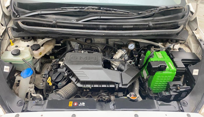 2019 Hyundai NEW SANTRO SPORTZ CNG, CNG, Manual, 22,989 km, Engine View