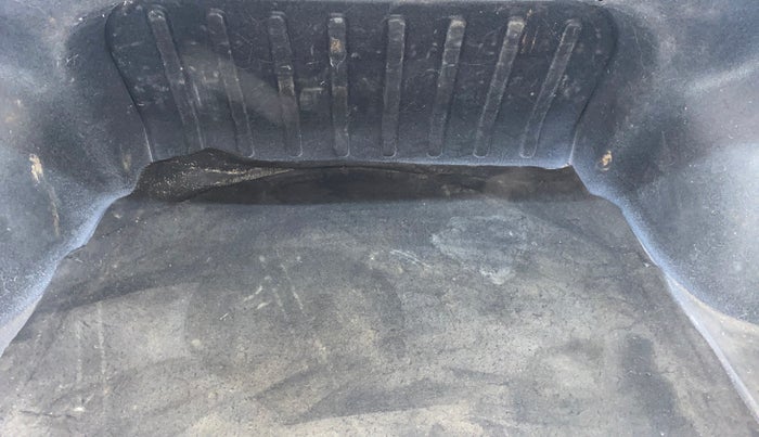 2017 Hyundai Verna 1.6 CRDI SX, Diesel, Manual, 1,40,501 km, Boot Inside