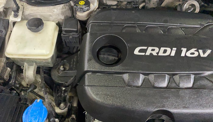 2017 Hyundai Verna 1.6 CRDI SX, Diesel, Manual, 1,40,501 km, Engine View - Right