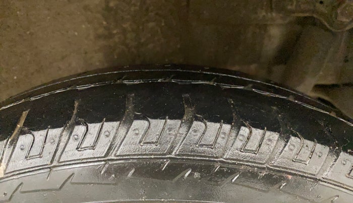 2018 Maruti Wagon R 1.0 LXI CNG (O), CNG, Manual, 74,016 km, Left Rear Tyre Tread