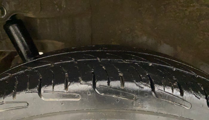 2018 Maruti Wagon R 1.0 LXI CNG (O), CNG, Manual, 74,016 km, Right Rear Tyre Tread