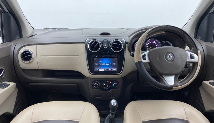 2015 Renault Lodgy 110 PS RXZ 8 STR, Diesel, Manual, 1,38,716 km, Dashboard