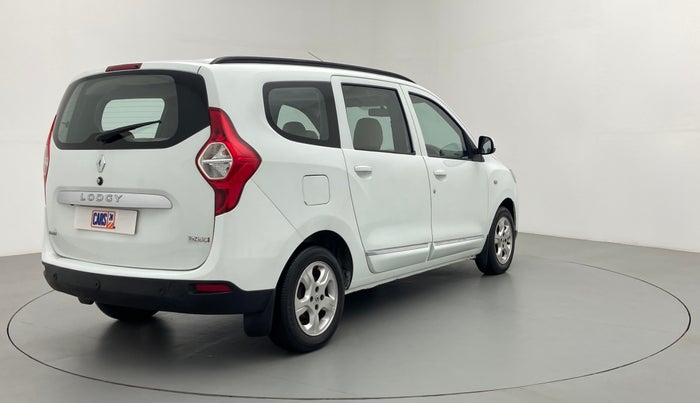 2015 Renault Lodgy 110 PS RXZ 8 STR, Diesel, Manual, 1,38,716 km, Right Back Diagonal