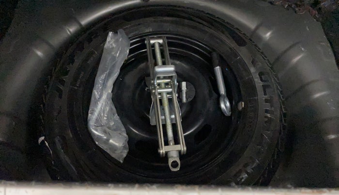 2017 Datsun Redi Go T (O), Petrol, Manual, 23,197 km, Spare Tyre