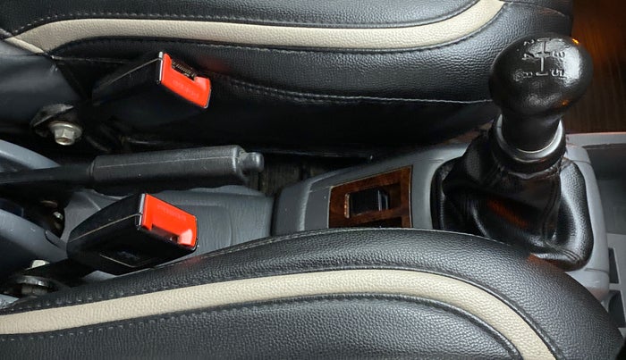 2016 Maruti Alto 800 LXI, Petrol, Manual, 89,356 km, Gear Lever