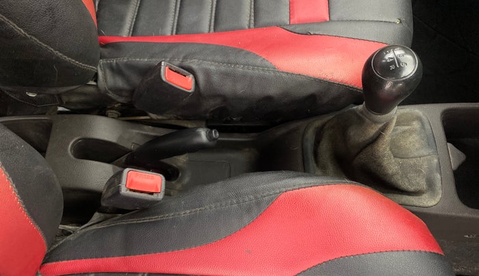 2015 Hyundai Eon MAGNA +, Petrol, Manual, 88,272 km, Gear Lever