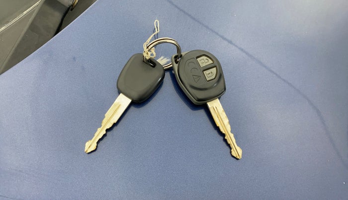 2019 Maruti Baleno DELTA PETROL 1.2, Petrol, Manual, 53,608 km, Key Close Up
