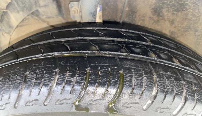2019 Maruti Baleno DELTA PETROL 1.2, Petrol, Manual, 53,608 km, Left Front Tyre Tread