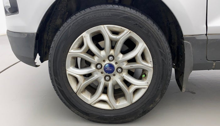 2015 Ford Ecosport TITANIUM 1.5L DIESEL, Diesel, Manual, 1,05,171 km, Left Front Wheel