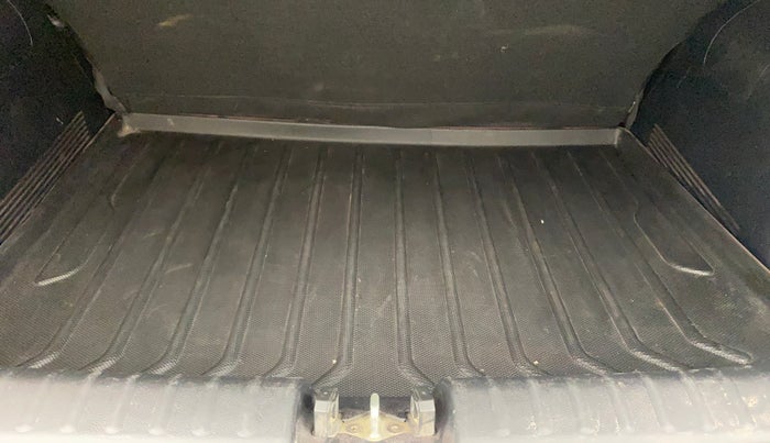 2020 KIA SONET HTX 1.0 IMT, Petrol, Manual, 68,265 km, Boot Inside