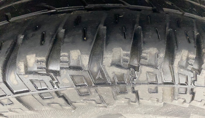 2020 KIA SONET HTX 1.0 IMT, Petrol, Manual, 68,265 km, Left Rear Tyre Tread