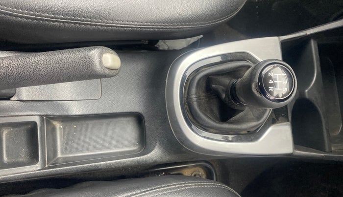 2019 Honda WR-V 1.2L I-VTEC VX MT, Petrol, Manual, 51,983 km, Gear Lever