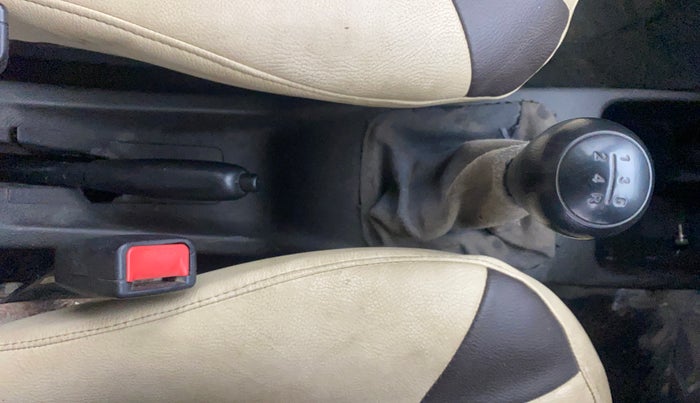 2015 Hyundai Eon 1.0 MAGNA +, Petrol, Manual, 82,902 km, Gear Lever