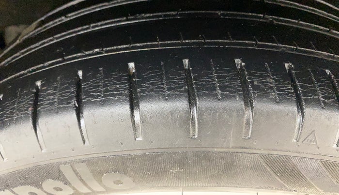 2017 Maruti Baleno ALPHA PETROL 1.2, Petrol, Manual, 51,655 km, Left Rear Tyre Tread