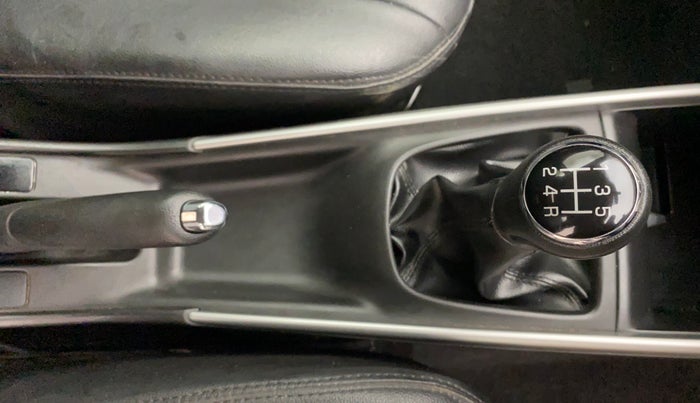2017 Maruti Baleno ALPHA PETROL 1.2, Petrol, Manual, 51,655 km, Gear Lever