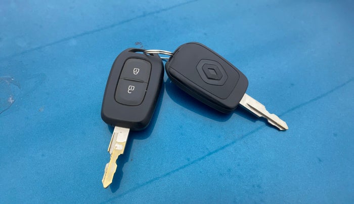 2021 Renault Kwid RXL 1.0, Petrol, Manual, 29,360 km, Key Close Up