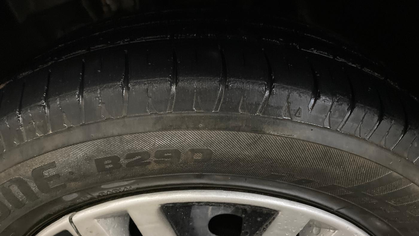 2017 Tata Tiago XT PETROL, Petrol, Manual, 70,892 km, Left Front Tyre Tread