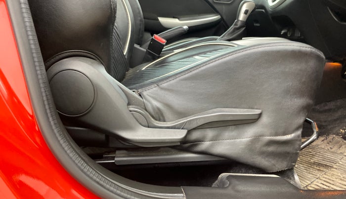 2017 Maruti Baleno ZETA CVT PETROL 1.2, Petrol, Automatic, 25,264 km, Driver Side Adjustment Panel