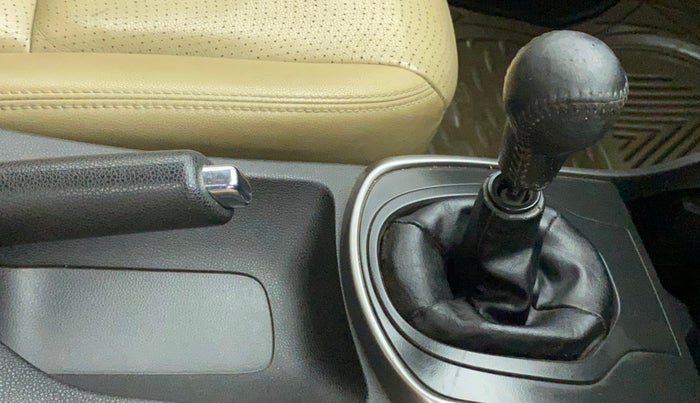 2015 Honda City 1.5L I-VTEC VX, Petrol, Manual, 51,531 km, Gear Lever
